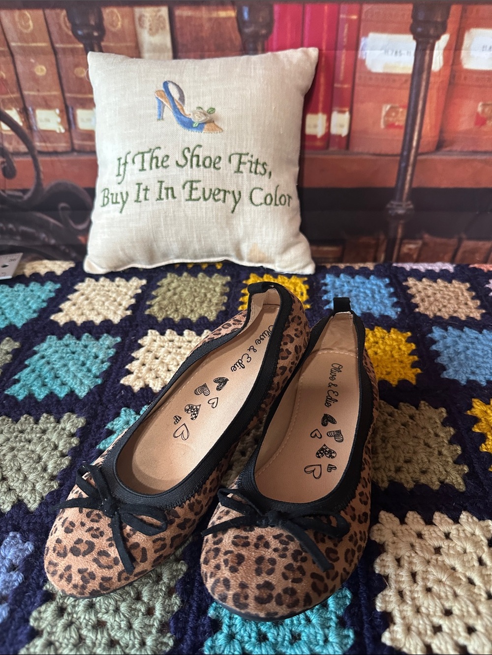 Olive & Edie Girls Leopard Wilde Ballet Flats Bow Slip On Shoes Size 2